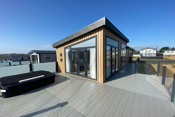  Sunseeker