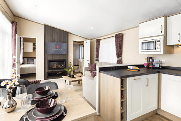 Pemberton Marlow Centre Lounge